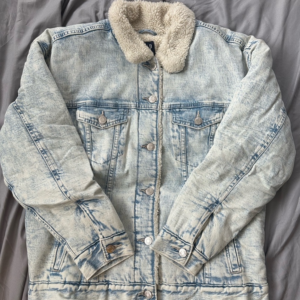 Oversized Sherpa-Lined Icon Denim Jacket